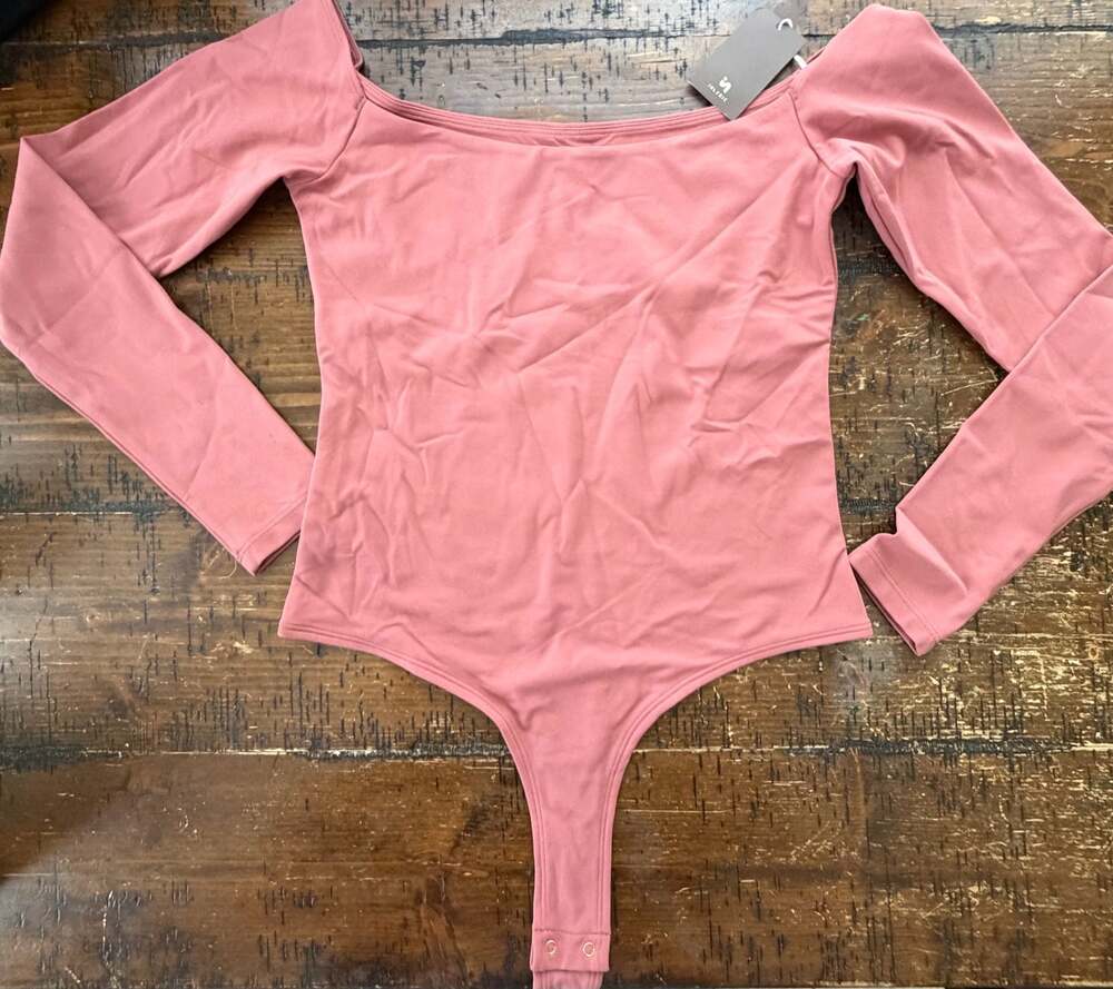 Inlyric Briar Rose Off-The-Shoulder Long Sleeve Bodysuit Size S